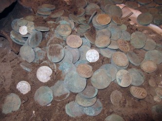 Клад медных и серебряных монет времен Екатерины II