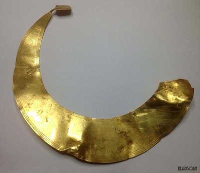 Золотое ожерелье эпохи бронзового века