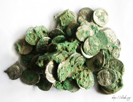 Огромная подборка кладов римских монет