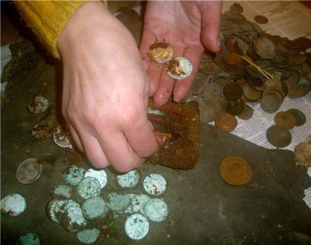 Клад серебряных и медных монет Российской империи